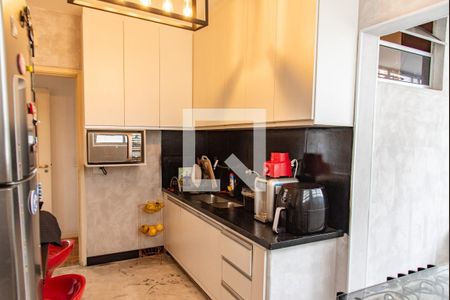 Apartamento para alugar com 124m², 3 quartos e 1 vaga Apartamento para alugar com 124m², 3 quartos e 1 vagaCozinha
