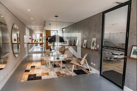 Apartamento para alugar com 124m², 3 quartos e 1 vaga Apartamento para alugar com 124m², 3 quartos e 1 vagaHall de entrada