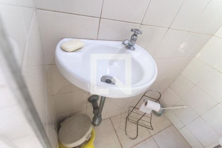 Casa à venda com 190m², 4 quartos e 2 vagasBanheiro de serviço