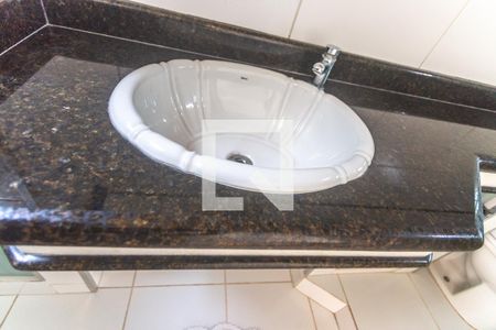 Casa à venda com 190m², 4 quartos e 2 vagasBanheiro suíte