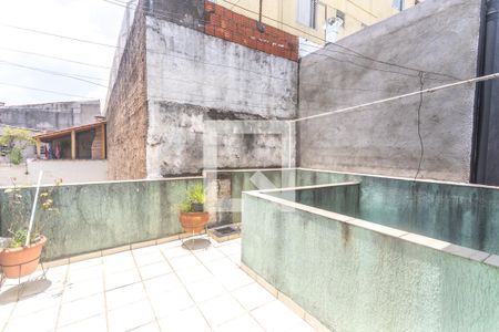 Casa à venda com 190m², 4 quartos e 2 vagasVaranda quarto 3