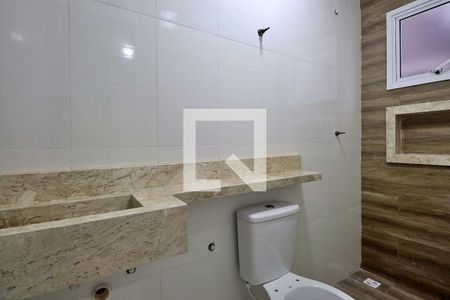 Banheiro da Suíte de apartamento à venda com 3 quartos, 76m² em Vila Curuca, Santo André