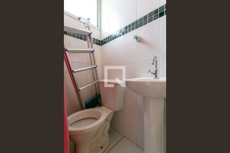 Apartamento à venda com 70m², 3 quartos e 2 vagasBanheiro de Serviço