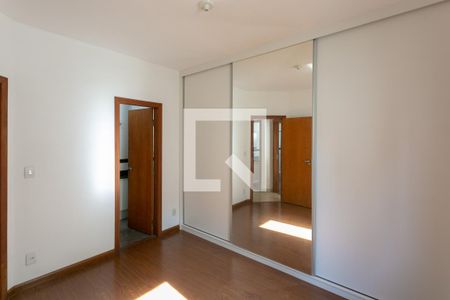 Apartamento à venda com 70m², 3 quartos e 2 vagasQuarto 3 - Suíte
