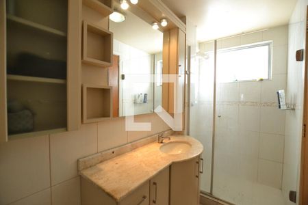 Apartamento para alugar com 100m², 3 quartos e 1 vagaBanheiro da Suíte