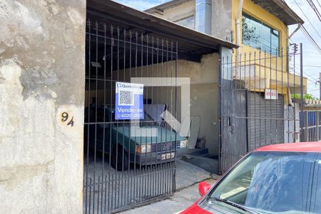 Casa à venda com 250m², 2 quartos e 3 vagasFachada