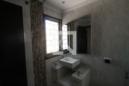 Casa à venda com 280m², 5 quartos e 3 vagasBanheiro 2