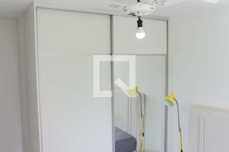 Apartamento à venda com 65m², 2 quartos e 1 vaga Apartamento à venda com 65m², 2 quartos e 1 vagaSuíte