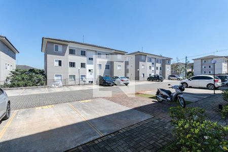 Vista - Sala de apartamento para alugar com 2 quartos, 45m² em Vila Bela Flor, Mogi das Cruzes