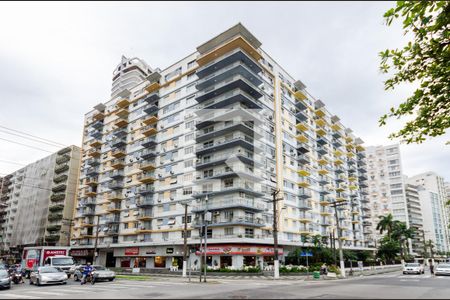 Apartamento para alugar com 66m², 2 quartos e 1 vaga Apartamento para alugar com 66m², 2 quartos e 1 vagaFachada