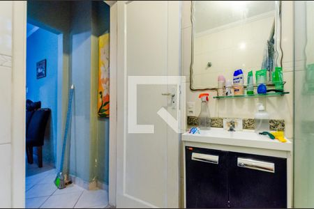 Apartamento para alugar com 66m², 2 quartos e 1 vaga Apartamento para alugar com 66m², 2 quartos e 1 vagaBanheiro