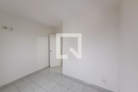 Suíte de apartamento para alugar com 3 quartos, 88m² em Vila Antonieta, São Paulo
