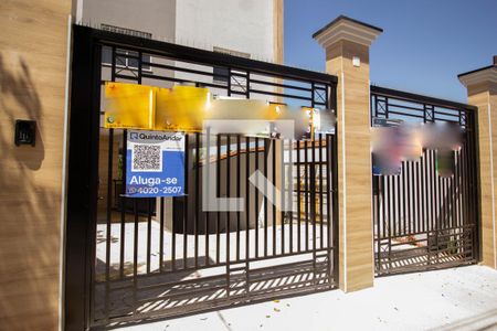 Apartamento para alugar com 45m², 2 quartos e 1 vaga Apartamento para alugar com 45m², 2 quartos e 1 vagaFachada