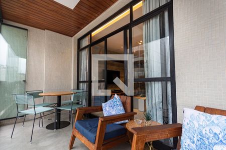 Varanda da Sala  de apartamento para alugar com 2 quartos, 140m² em Icaraí, Niterói