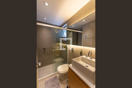 Apartamento à venda com 140m², 2 quartos e 2 vagas Apartamento à venda com 140m², 2 quartos e 2 vagasBanheiro Social