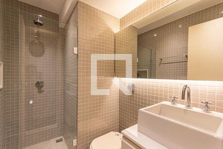 Apartamento à venda com 140m², 2 quartos e 2 vagas Apartamento à venda com 140m², 2 quartos e 2 vagasBanheiro da Suíte 2