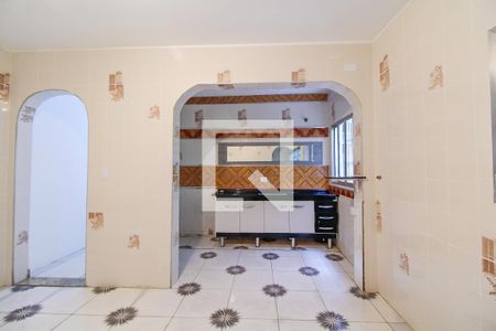 Casa à venda com 200m², 3 quartos e 2 vagas Casa à venda com 200m², 3 quartos e 2 vagasCasa 1 Cozinha