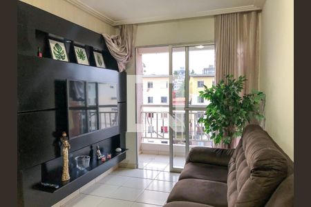 Sala de apartamento para alugar com 2 quartos, 75m² em Jardim das Margaridas, Salvador