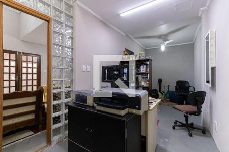 Escritório de casa para alugar com 4 quartos, 240m² em Campo Grande, São Paulo