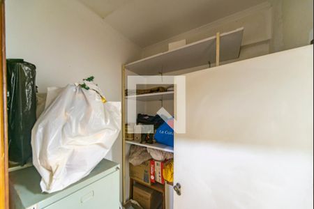 Casa à venda com 900m², 3 quartos e 10 vagasCloset do Quarto de Serviço