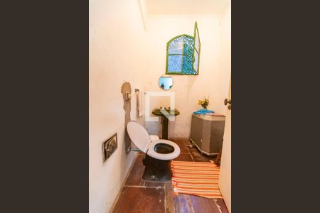 Casa à venda com 900m², 3 quartos e 10 vagasBanheiro da Garagem