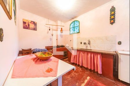 Casa à venda com 900m², 3 quartos e 10 vagasCozinha 2