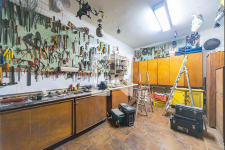 Casa à venda com 900m², 3 quartos e 10 vagasOficina