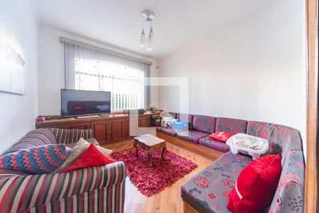 Casa à venda com 900m², 3 quartos e 10 vagasSala de TV