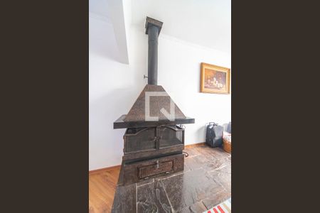 Casa à venda com 900m², 3 quartos e 10 vagasLareira