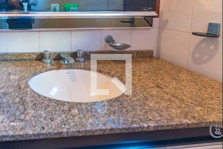 Casa à venda com 900m², 3 quartos e 10 vagasPia