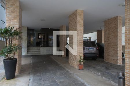 Apartamento para alugar com 300m², 5 quartos e 2 vagasEntrada