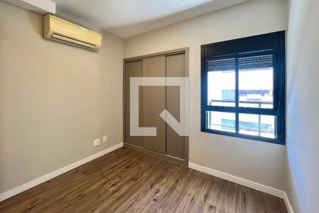 Quarto 1 de apartamento para alugar com 3 quartos, 80m² em Vila Olímpia, São Paulo