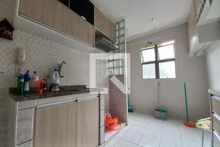 Cozinha e Área de Serviço de apartamento à venda com 2 quartos, 50m² em Cidade Satélite Íris, Campinas