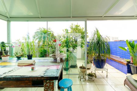 Apartamento para alugar com 112m², 3 quartos e 1 vaga Apartamento para alugar com 112m², 3 quartos e 1 vagaArea de Lazer Cobertura