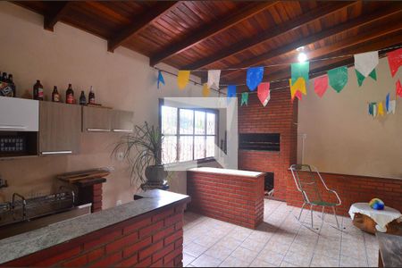 Casa à venda com 256m², 5 quartos e 3 vagasEspaço gourmet
