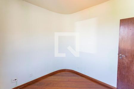 Apartamento à venda com 120m², 4 quartos e 2 vagasQuarto 2