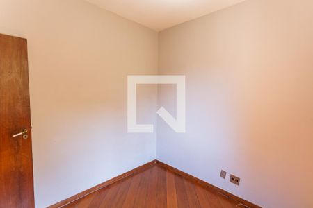 Apartamento à venda com 120m², 4 quartos e 2 vagasQuarto 4