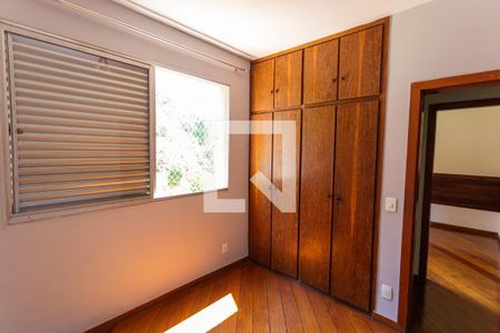 Apartamento à venda com 120m², 4 quartos e 2 vagasQuarto 4