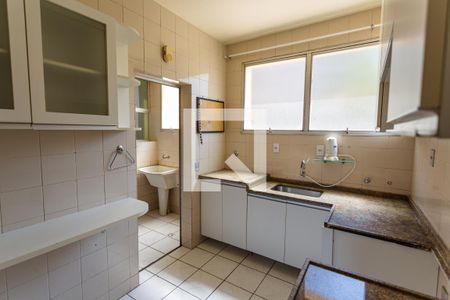 Apartamento à venda com 120m², 4 quartos e 2 vagasCozinha