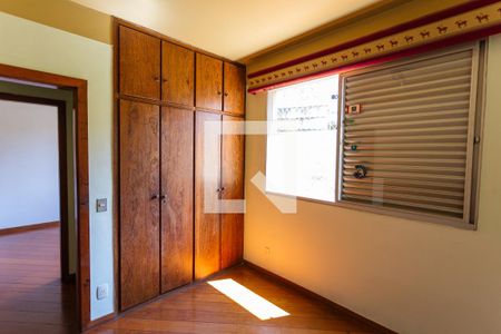 Apartamento à venda com 120m², 4 quartos e 2 vagasQuarto 3