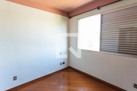 Suíte de apartamento à venda com 4 quartos, 120m² em Santo Antônio, Belo Horizonte