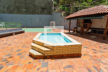 Apartamento à venda com 120m², 4 quartos e 2 vagasÁrea da Piscina