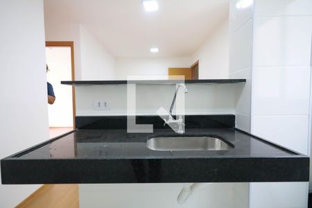 Apartamento para alugar com 39m², 2 quartos e 1 vaga Apartamento para alugar com 39m², 2 quartos e 1 vagaCozinha e Área de Serviço