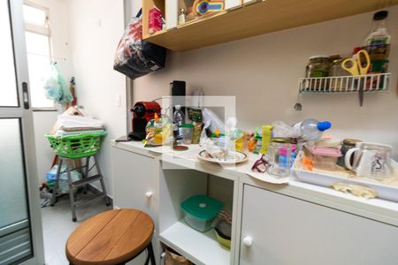 Área de Serviço de apartamento à venda com 3 quartos, 62m² em Vila Lageado, São Paulo