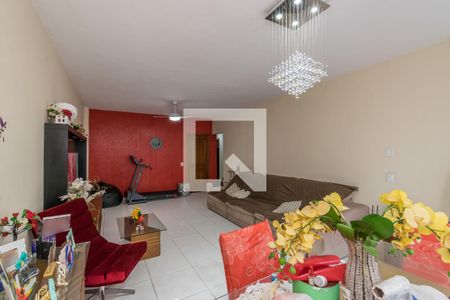 Sala de apartamento à venda com 3 quartos, 152m² em Olaria, Rio de Janeiro