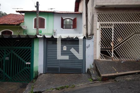 Casa à venda com 65m², 2 quartos e 1 vagaFachada