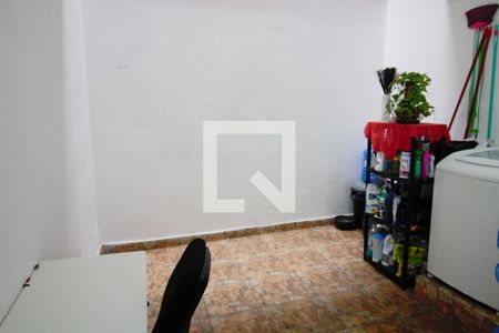 Casa à venda com 65m², 2 quartos e 1 vagaÁrea de Serviço