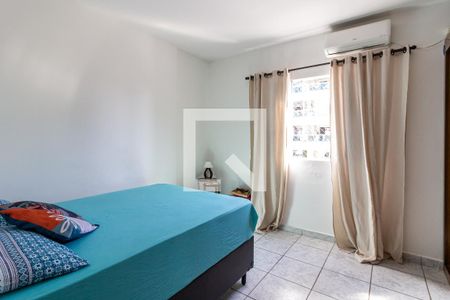 Quarto de apartamento para alugar com 1 quarto, 51m² em Vila Tupi, Praia Grande