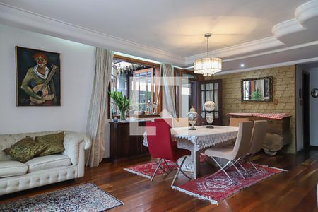 Sala de casa de condomínio à venda com 4 quartos, 140m² em Recreio dos Bandeirantes, Rio de Janeiro