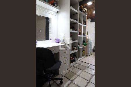 Casa de condomínio para alugar com 140m², 4 quartos e 3 vagas Casa de condomínio para alugar com 140m², 4 quartos e 3 vagasSuíte 2